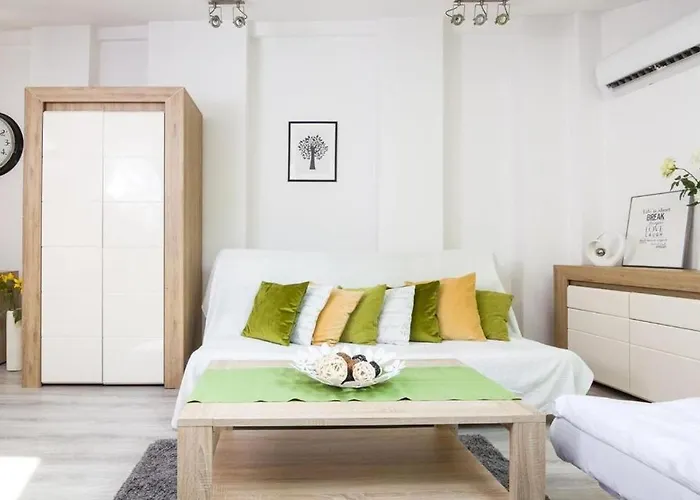 Urban Nest s Lazarza 3